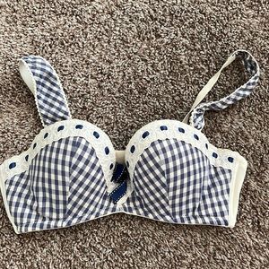 Cute bra